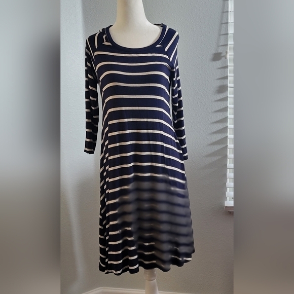 New Direction striped dress size Small - Picture 3 of 10